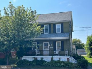 306 S MARKET ST, Millersburg, PA 17061