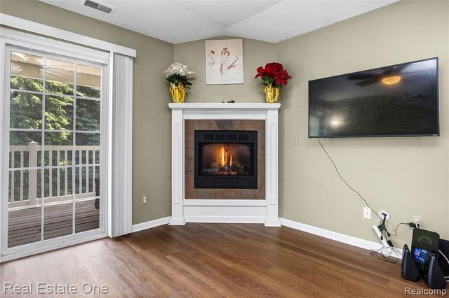 14286 Moravian Manor Circle, Sterling Heights, MI 48312