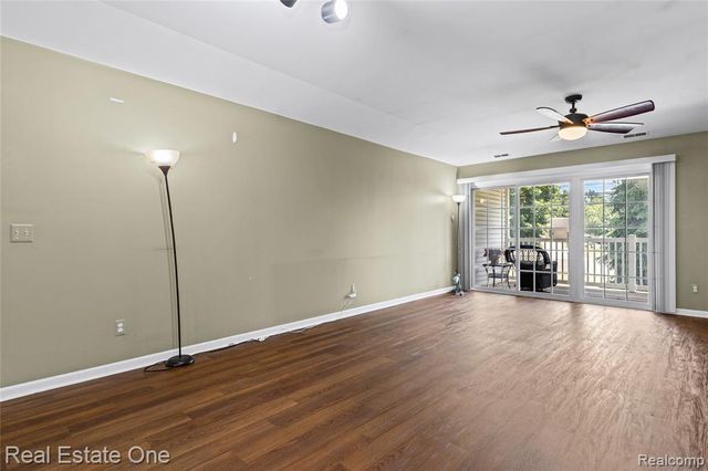 14286 Moravian Manor Circle, Sterling Heights, MI 48312