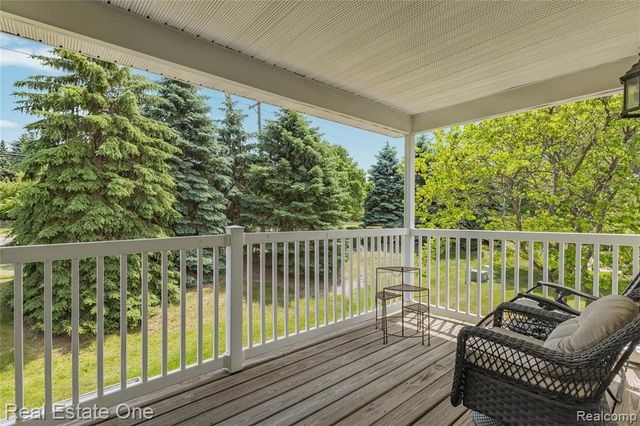 14286 Moravian Manor Circle, Sterling Heights, MI 48312
