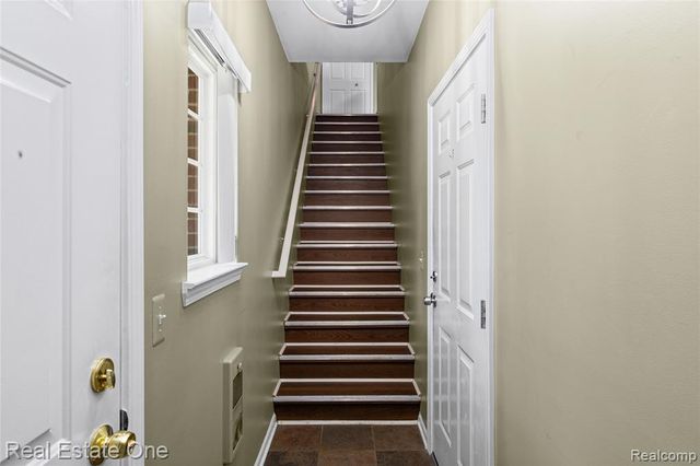 14286 Moravian Manor Circle, Sterling Heights, MI 48312