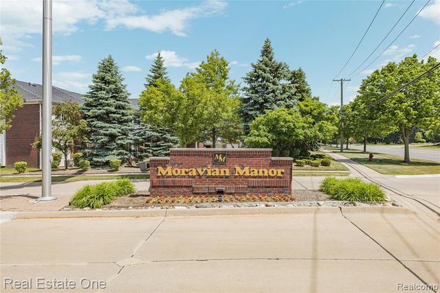 14286 Moravian Manor Circle, Sterling Heights, MI 48312