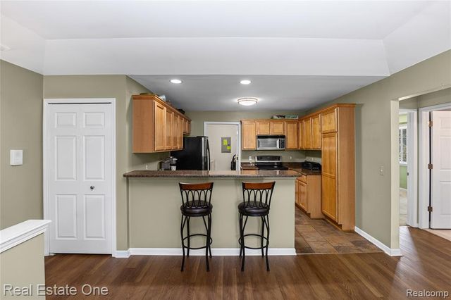 14286 Moravian Manor Circle, Sterling Heights, MI 48312