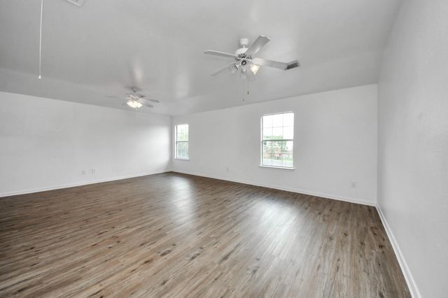 9638 Brenthaven Springs Lane, Tomball, TX 77375