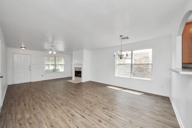 9638 Brenthaven Springs Lane, Tomball, TX 77375