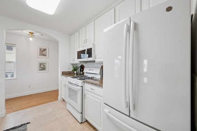 567 567 Merritt Ave, Oakland, CA 94610