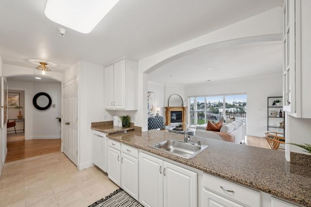 567 567 Merritt Ave, Oakland, CA 94610