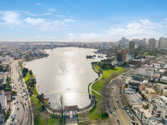 567 567 Merritt Ave, Oakland, CA 94610