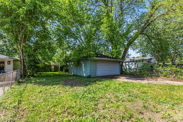 26431 Stollman Drive, Inkster, MI 48141
