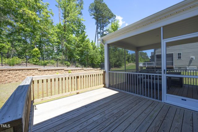 609 Ramsours Mill Drive, Holly Springs, NC 27540