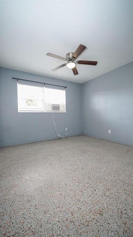 6538 42ND AVENUE N 1, St Petersburg, FL 33709