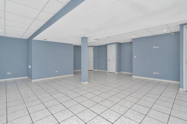 2509 Rosehall Lane, Aurora, IL 60503