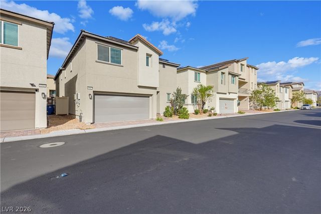 6947 Magenta Moon Street, North Las Vegas, NV 89086