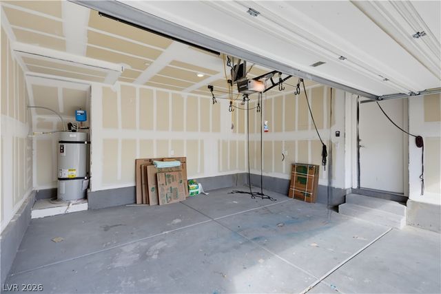 6947 Magenta Moon Street, North Las Vegas, NV 89086