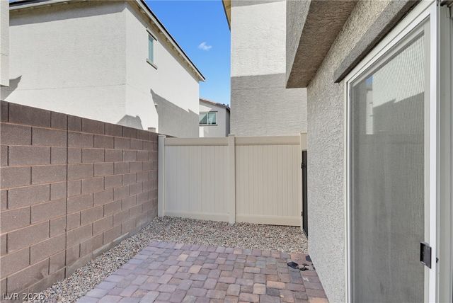 6947 Magenta Moon Street, North Las Vegas, NV 89086
