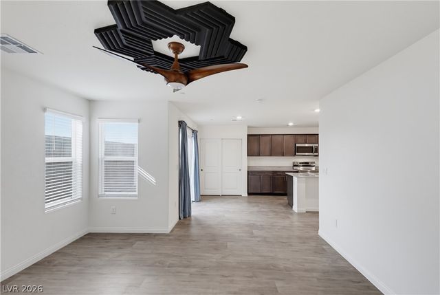 6947 Magenta Moon Street, North Las Vegas, NV 89086