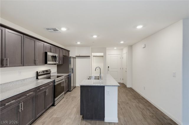6947 Magenta Moon Street, North Las Vegas, NV 89086