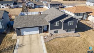 3805 S Camden Ave Avenue, Sioux Falls, SD 57106