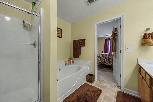 2091 Lakeshore Overlook Drive NW, Kennesaw, GA 30152