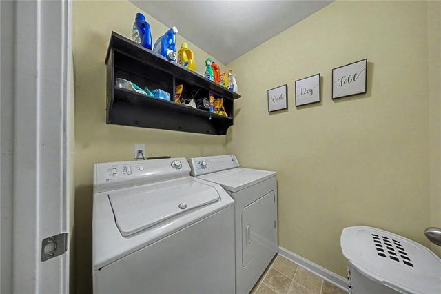 2091 Lakeshore Overlook Drive NW, Kennesaw, GA 30152