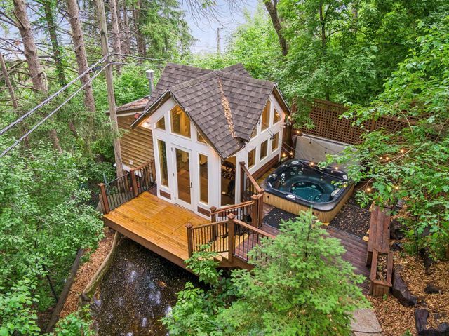 1318 Melrose Avenue, Saint Louis Park, MN 55426