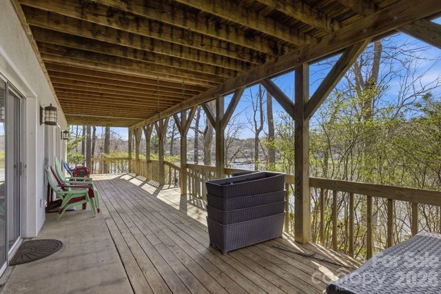 3920 Old Mountain Road, Lexington, NC 27292