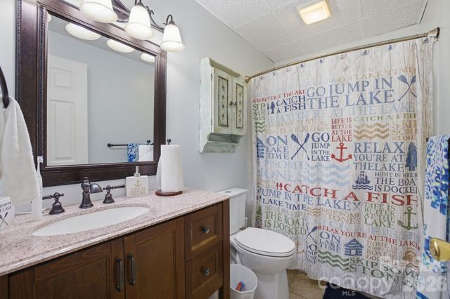 3920 Old Mountain Road, Lexington, NC 27292