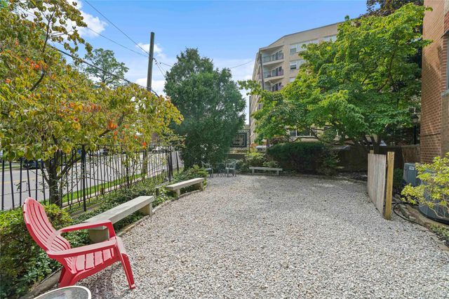 56 Doyer Avenue 6F, White Plains, NY 10605