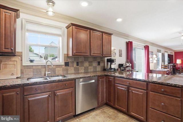 9361 LINDALE AVENUE, Greencastle, PA 17225