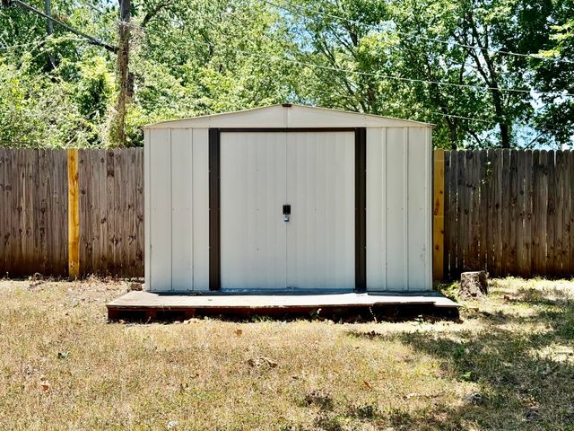 1521 Withers Street, Fort Worth, TX 76105