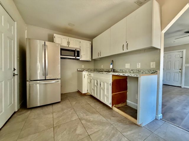 1521 Withers Street, Fort Worth, TX 76105
