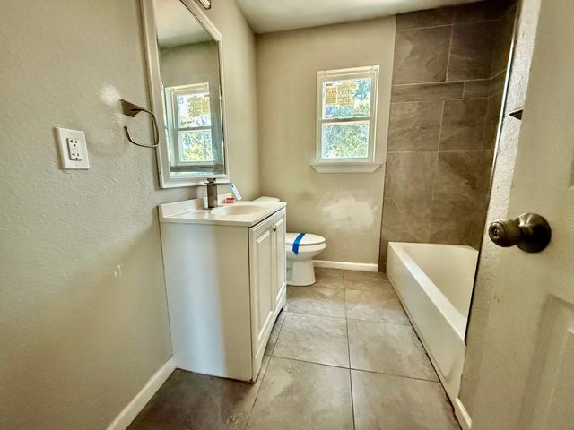 1521 Withers Street, Fort Worth, TX 76105