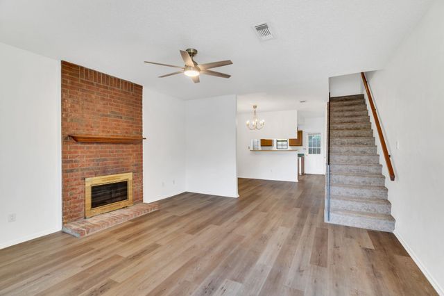 200 Samuel Boulevard 1, Coppell, TX 75019