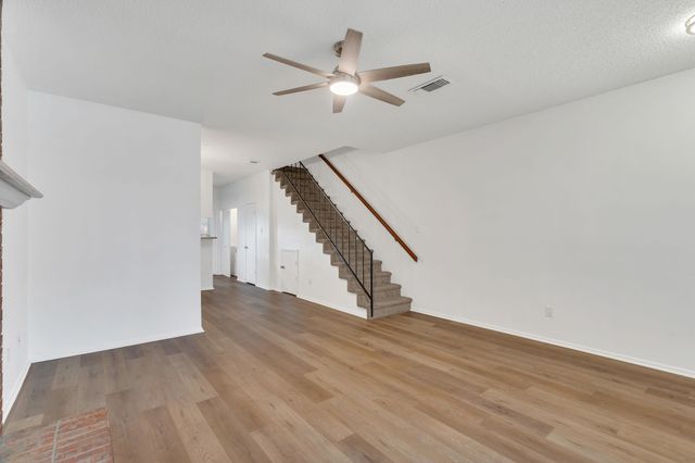 200 Samuel Boulevard 1, Coppell, TX 75019