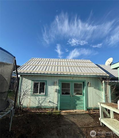 105 Lower Tower Street, Riverside, WA 98849