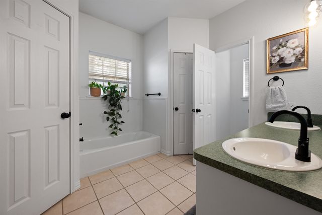 312 S Pecan St., White Oak, TX 75693