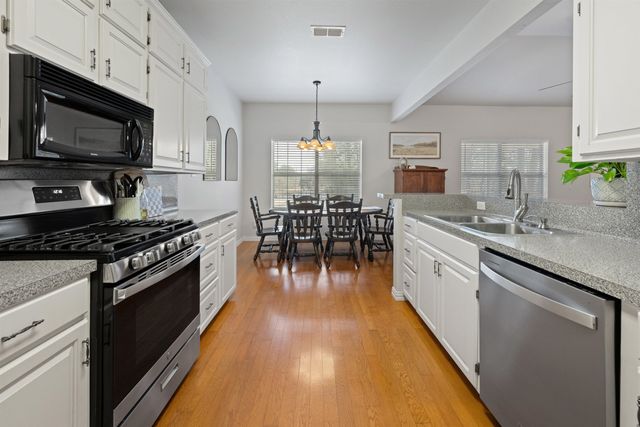 312 S Pecan St., White Oak, TX 75693