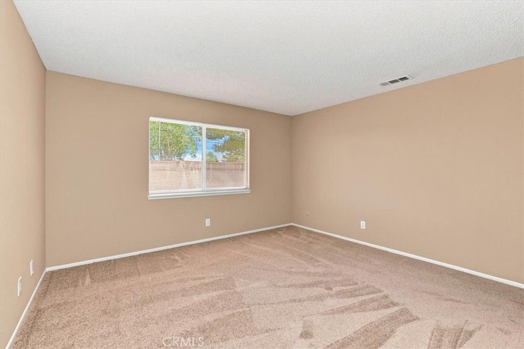 Image 26 of property listing at 1855 E Avenue R2, Palmdale, CA 93550