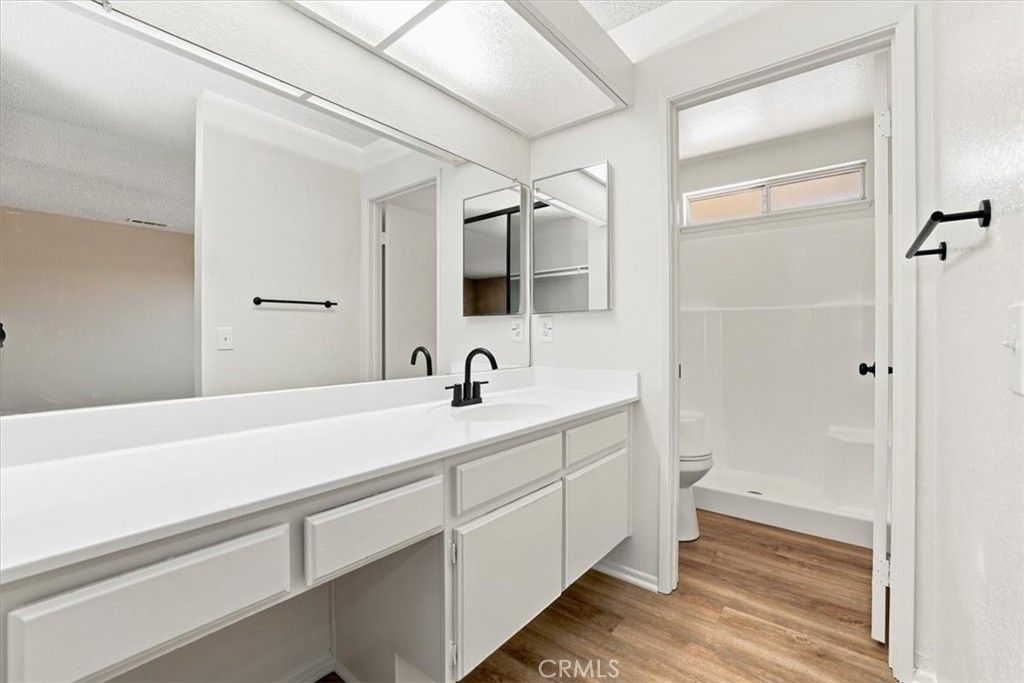 Image 27 of property listing at 1855 E Avenue R2, Palmdale, CA 93550