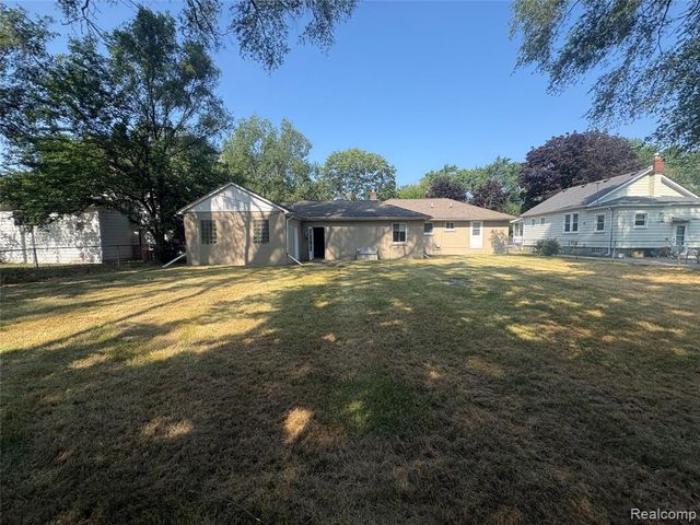 21410 Doepfer Road, Warren, MI 48091