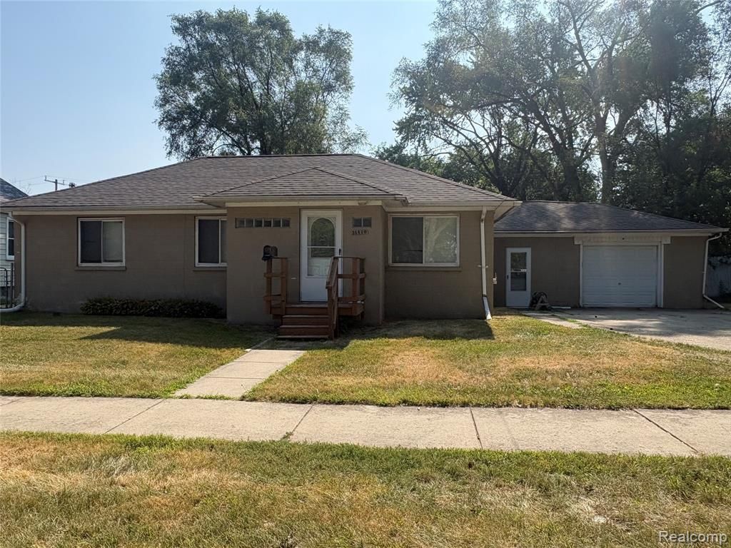 21410 Doepfer Road, Warren, MI 48091