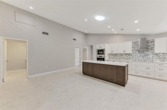 1224 S VIEW DRIVE, Sarasota, FL 34242