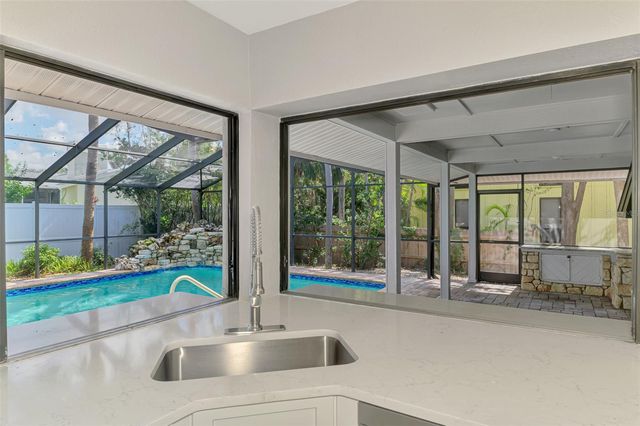 1224 S VIEW DRIVE, Sarasota, FL 34242