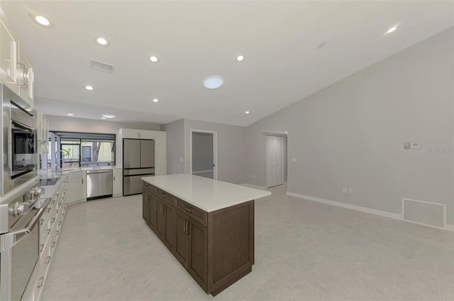 1224 S VIEW DRIVE, Sarasota, FL 34242