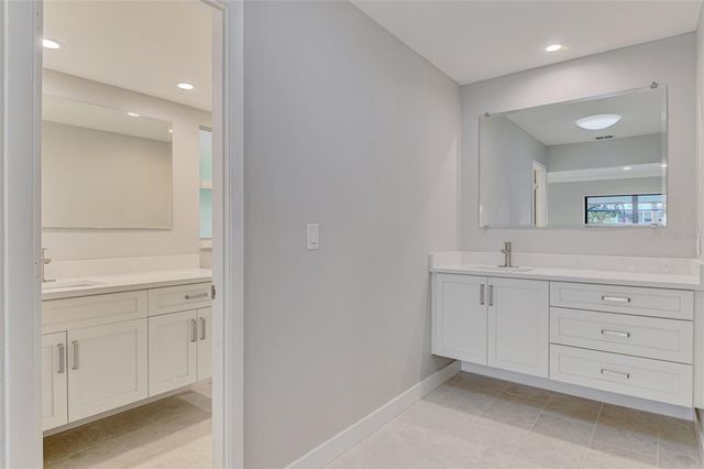 1224 S VIEW DRIVE, Sarasota, FL 34242