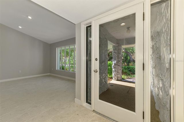 1224 S VIEW DRIVE, Sarasota, FL 34242