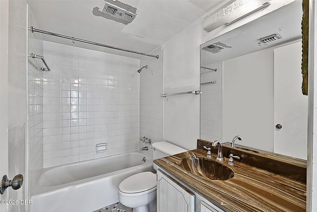 2625 S Atlantic Ave Apt 5NW, Daytona Beach Shores, FL 32118