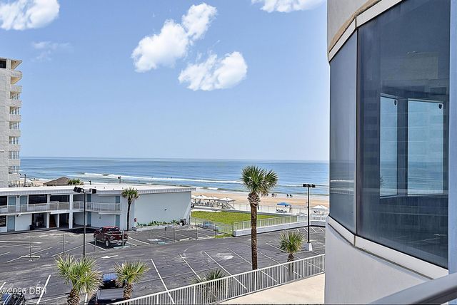 2625 S Atlantic Ave Apt 5NW, Daytona Beach Shores, FL 32118