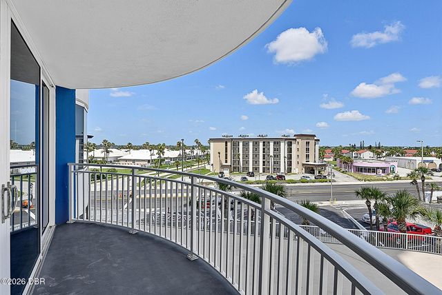 2625 S Atlantic Ave Apt 5NW, Daytona Beach Shores, FL 32118