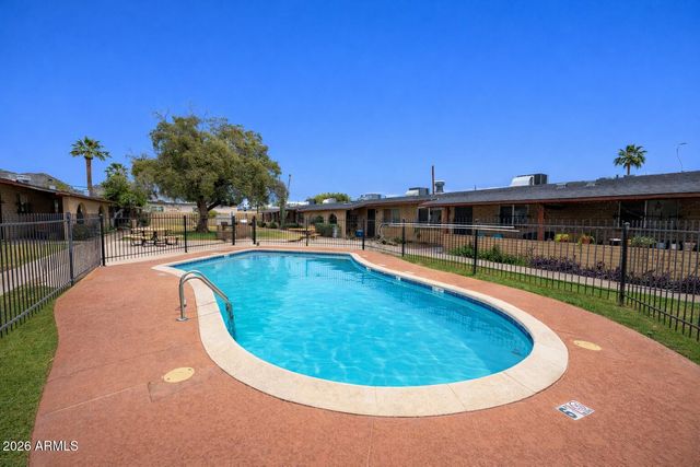 6735 N 16 th Street 4, Phoenix, AZ 85016